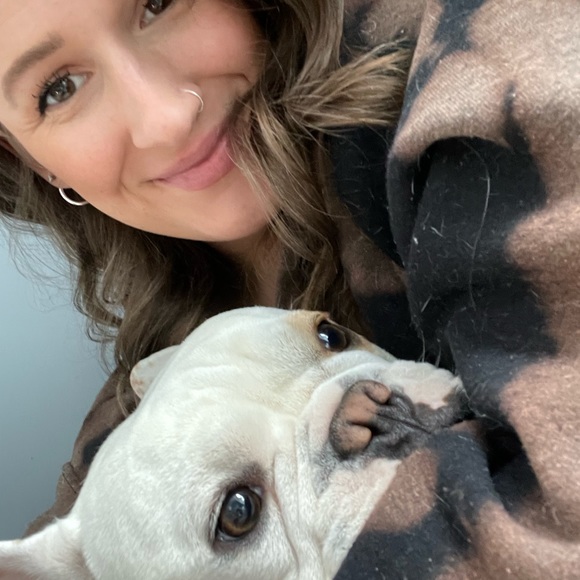 Meet your Posher, Meg - Picture 1 of 1